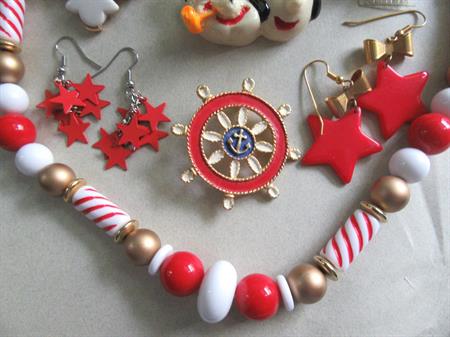 Vintage Jewelry Lot Lisner Signed JJ Popeye Olive Oil 