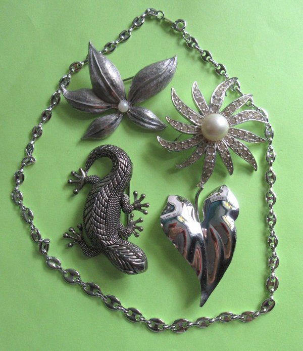 Vintage to New Jewelry Lot Brooches