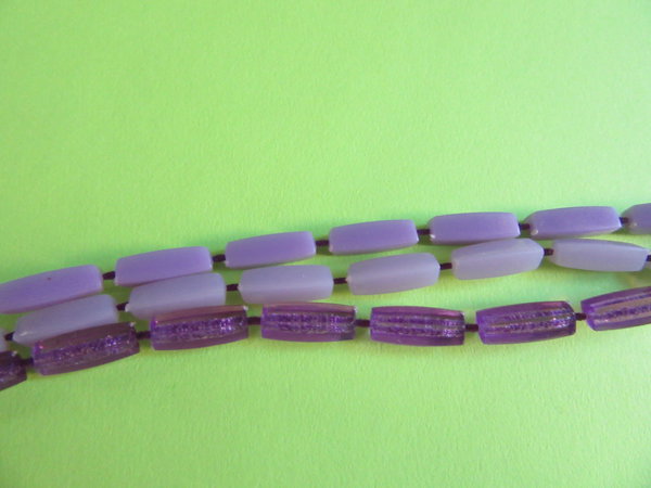 Mod 1960's Purple Long Necklace Vintage Jewelry 