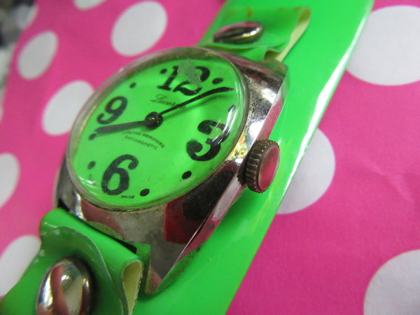 Mod Lucerne Wrist Watch Needs Repair AS IS Vintage Accessories 