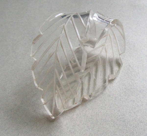 1940's Large Carved Lucite Leaf Purse Zipper Pull  Wear As A Pendant! Destash Repurpose Upcycle 