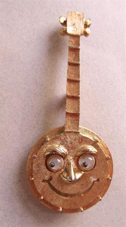 Anthropomorphic Google Eyes Banjo Pin Bluegrass Vintage Costume Jewelry figural Musical String Instrument Musician Gift