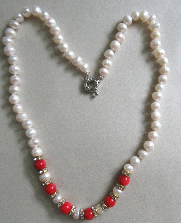 Genuine Freshwater Pearl Necklace  Holiday Christmas Jewelry