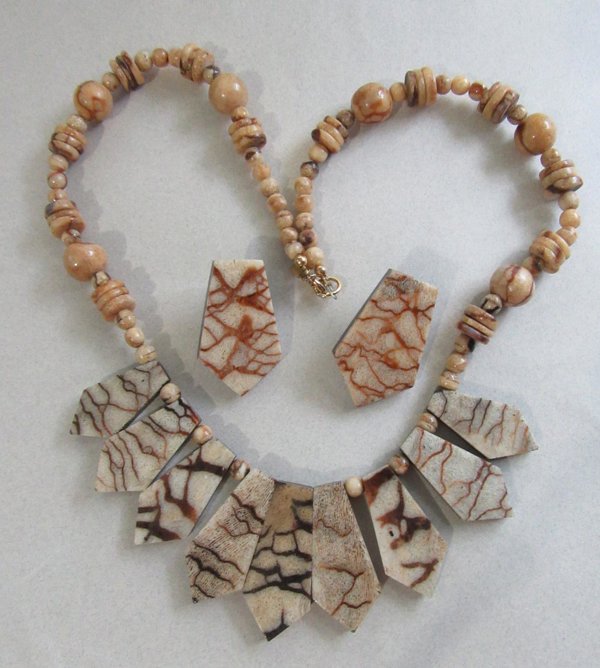 Karla Jordan Coral Necklace Set Signed Vintage Jewelry