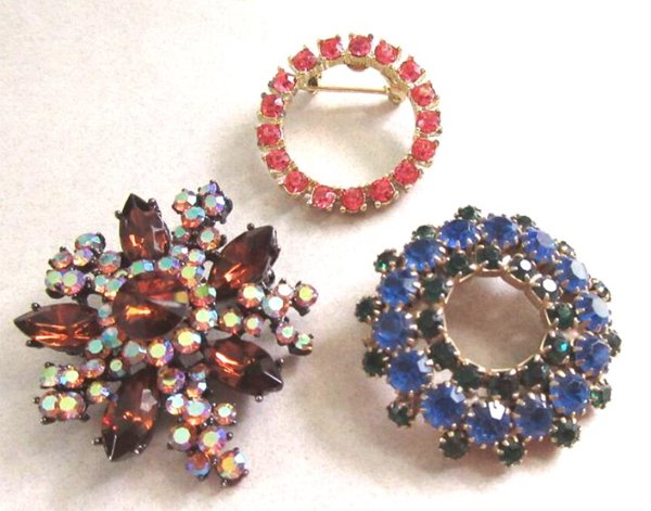 Vintage  And Up Rhinestone Pins Lot