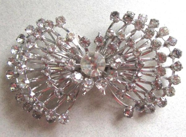 Vintage Rhinestone Pin 1950's Accessories