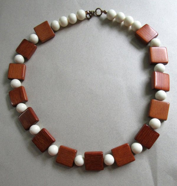 Mod Bakelite Infused Wood and Lucite Necklace Vintage  Jewelry 