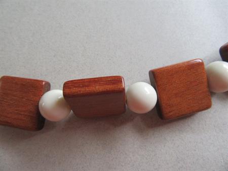 Mod Bakelite Infused Wood and Lucite Necklace Vintage  Jewelry 