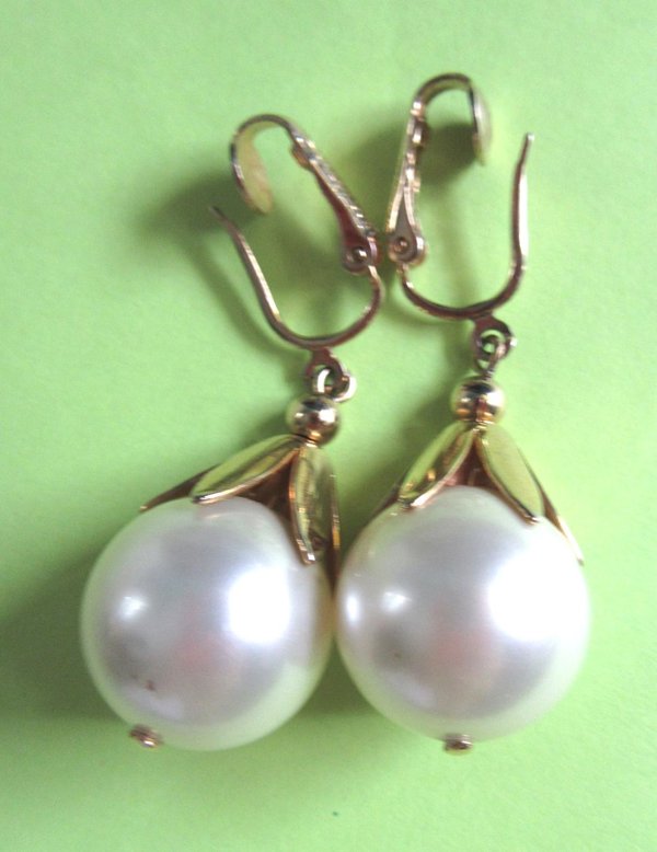 Sarah Coventry Faux Pearl Earrings Vintage Jewelry