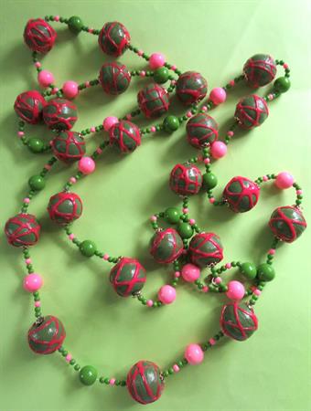 Mod 1960's  Green and Pink Necklace Vintage Costume Jewelry '60's Accessories