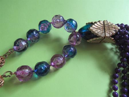 Vintage Lucite Tassel Necklace Purple Blue
