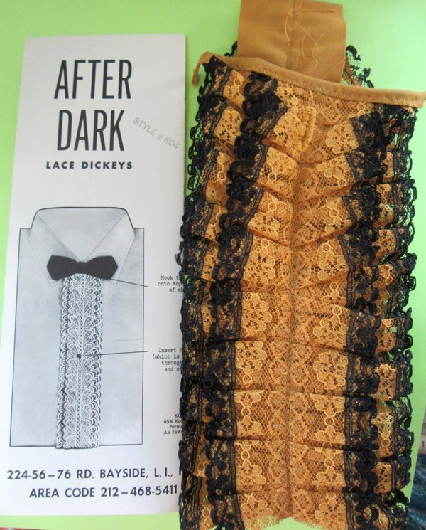  1970's Lace Dickey Never Worn Men's Vintage Accessories