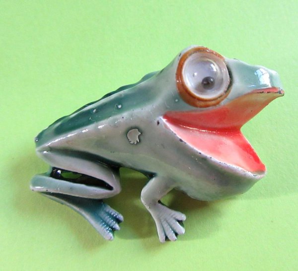 Vintage Anthropomorphic Frog Pin Google Eyes Figural