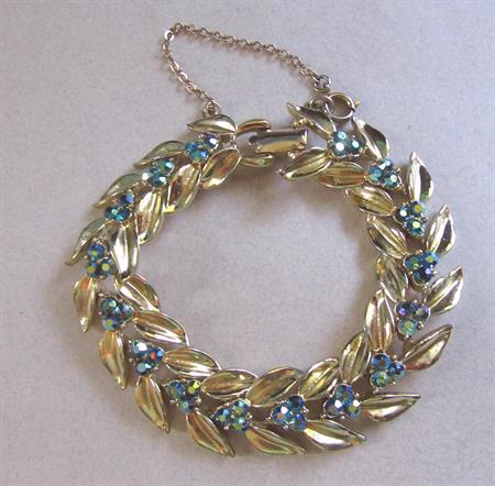 Coro Peacock Rhinestone Leaves Bracelet 7 1/4