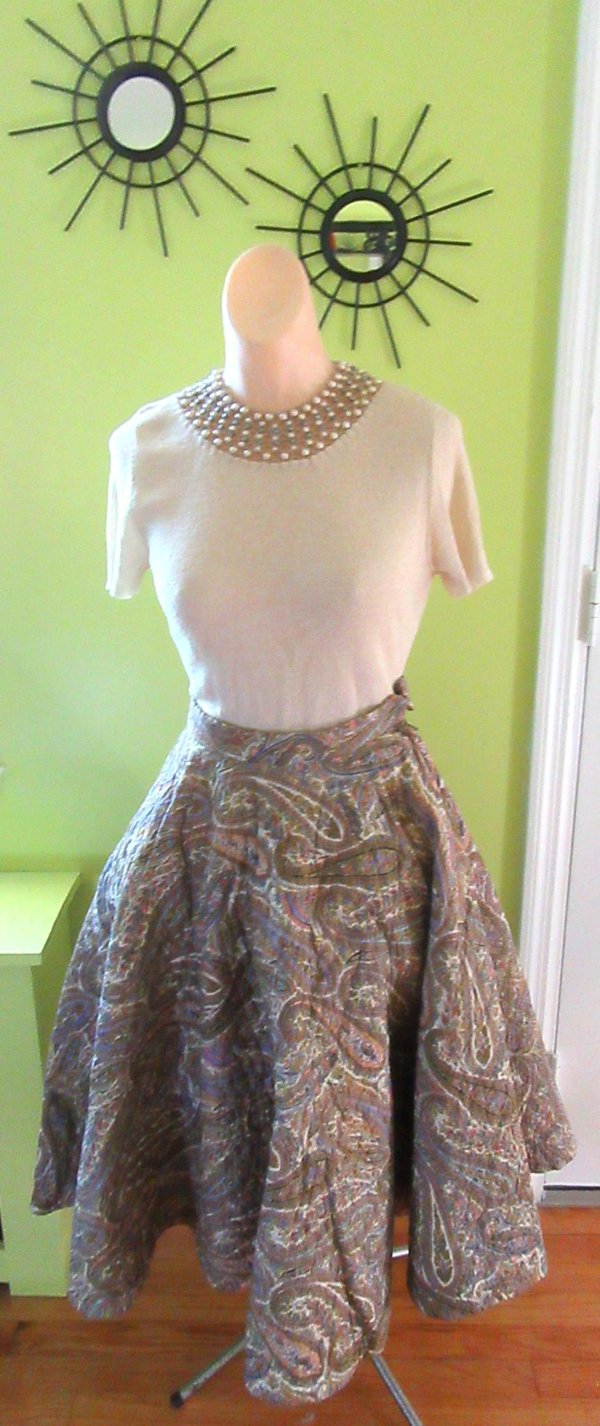 1950's Circle Skirt Paisley Quilted Vintage Clothing 