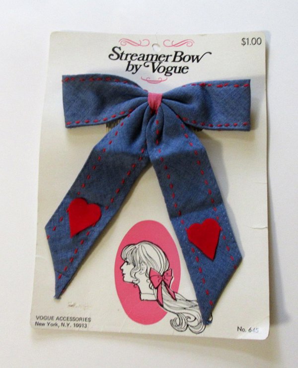 Vintage Vogue Hearts  Hair Bow Never Worn 