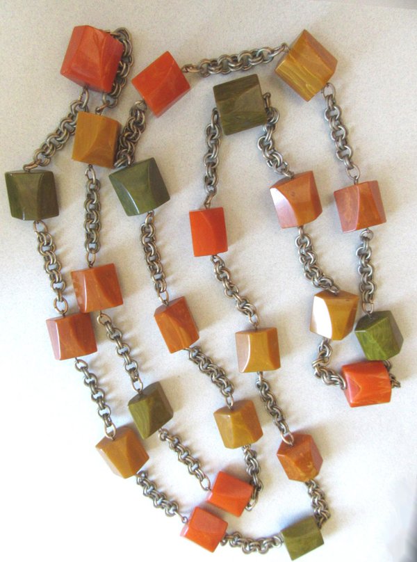 Vintage Multi Color Bakelite Chain Necklace 