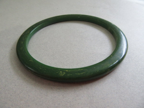 Vintage Bakelite Slice Bracelet Green 