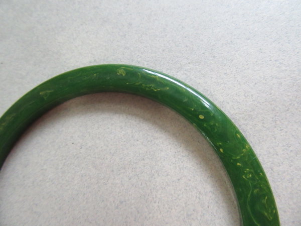Vintage Bakelite Slice Bracelet Green 