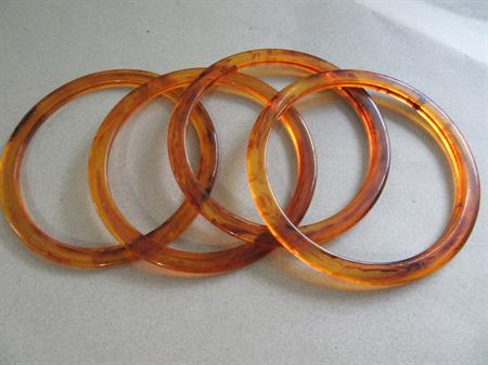 Bakelite Iced Tea Bangle Bracelet Slice Set  FOUR Bangles Stack Vintage Costume Jewelry