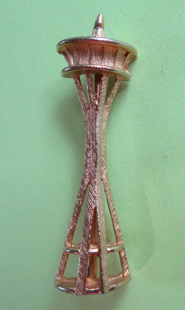 Vintage Space Needle Pin Seattle Washington Souvenir Jewelry 