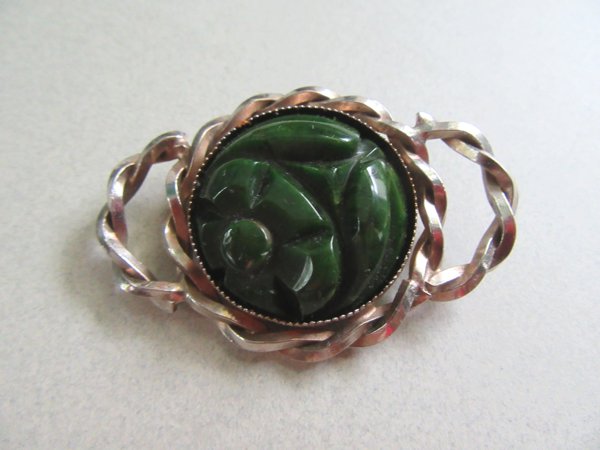 Vintage Bakelite Pin Vintage Jewelry