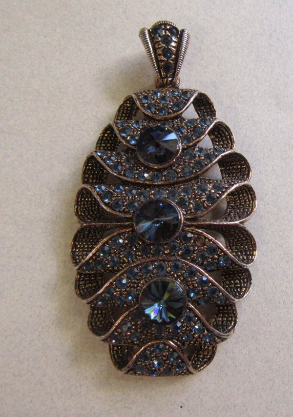 Blue Sapphire Rhinestone Pendant Gorgeous 