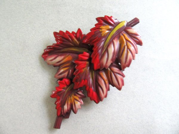 1940's Celluloid Fur Clip Autumn Leaves Vintage Jewelry 
