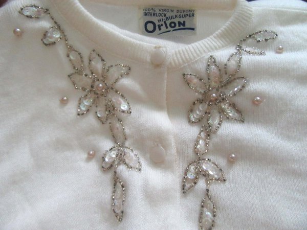 1950's Sweater White Beaded Orlon Ladies Vintage Clothing 