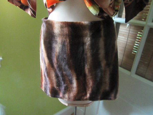 Retro Faux Fur Mini Skirt 