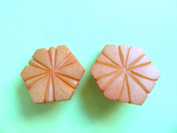 Vintage 1980's Carved Bone Earrings 