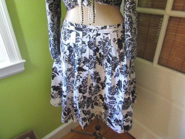 Talbots Cotton Skirt with Free Shirt Hat Not Included