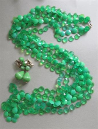 Mod 1960's Long Green Necklace and Clip On Earrings Vintage Costume Jewelry '60's Accessories