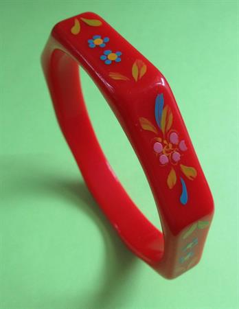 Lipstick Red Lucite Bangle Bracelet Hand Painted Vintage Costume Jewelry '50's Accessories