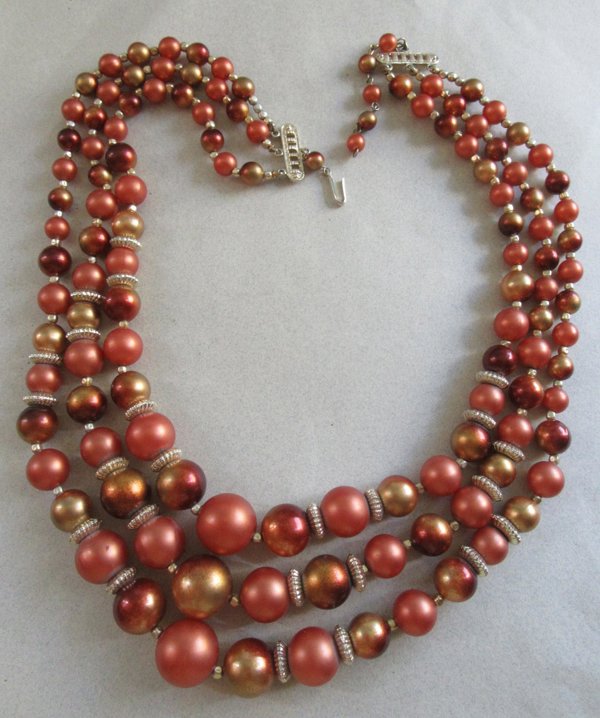 1950's Necklace Hong Kong  Vintage Jewelry 