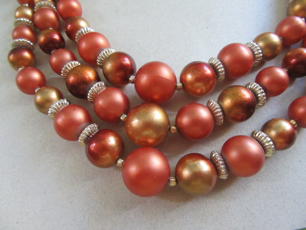 1950's Necklace Hong Kong  Vintage Jewelry 