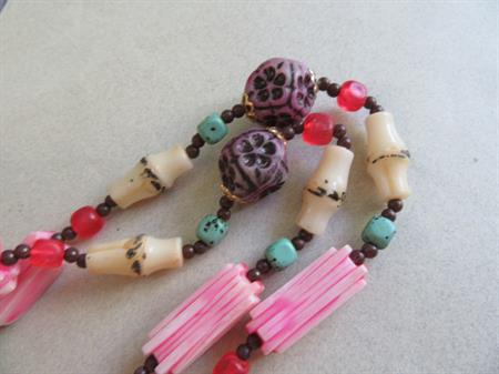 1960's Tiki Style Necklace Pink Or Blue Vintage Jewelry