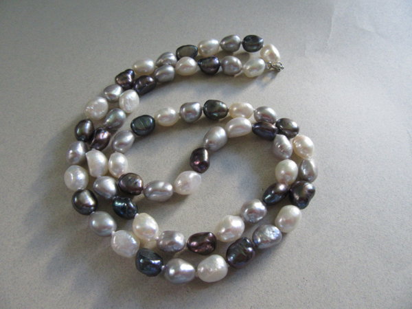 Genuine Freshwater Pearls Tri Color Necklace Sterling Silver Clasp 24" Long
