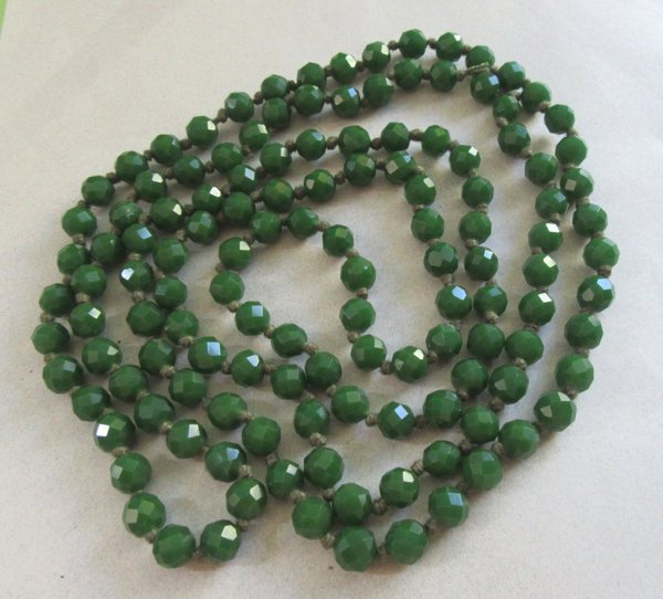 Vintage  Green Long Necklace AS IS Needs Restring 