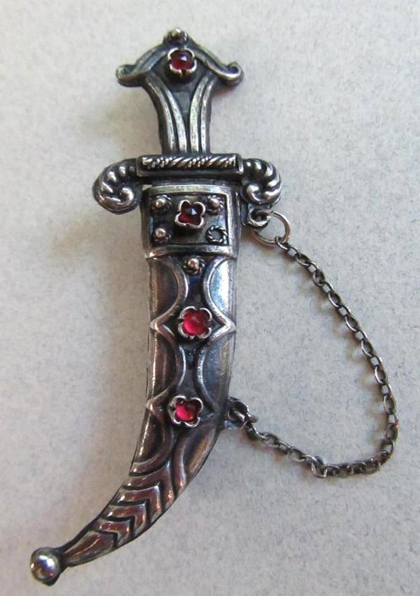 Vintage A. Stanetzky Pin Jerusalem  Bohemian Garnets  Sterling Silver Fine Jewelry