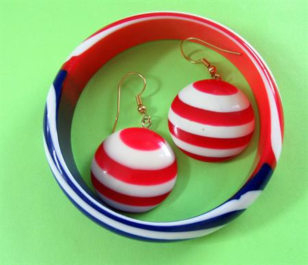 Vintage Red White Blue Lucite Bangle and Priced earrings Old Stock Costume Jewelry 4th of July