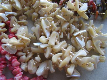 Genuine Mother Of Pearl Coral Necklace Lot 