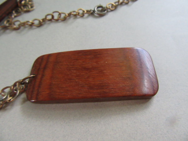 Bakelite Infused Wood Necklace Vintage Jewelry