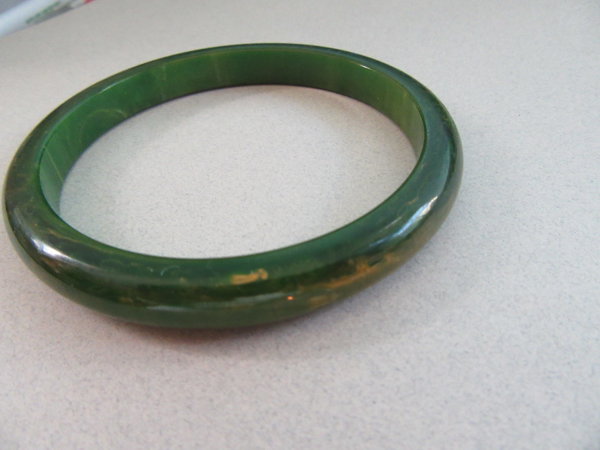 Vintage Bakelite Bangle Bracelet Green Yellow Swirls