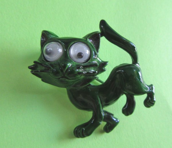 Vintage Google Eyes Cat Pin Signed JJ