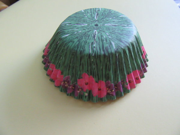Hawaiian Floral Cupcake Liners Lot Over 150 Baking Supplies