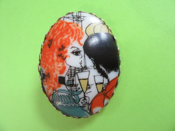 Vintage Mod Glass Pin Couple Drinking Champagne Tall Ship 