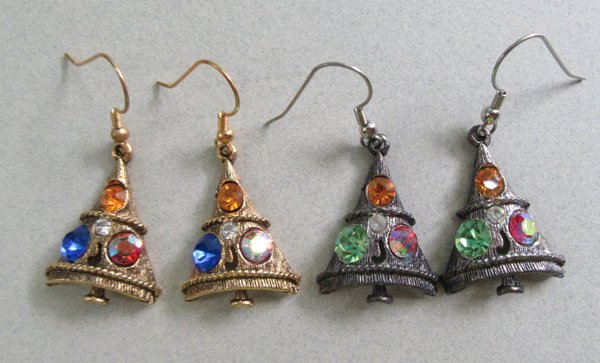 Rhinestone Christmas Tree Pierced Earrings  Holiday Jewelry