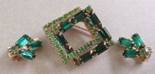 Vintage Green Rhinestone Pin Earrings Set 