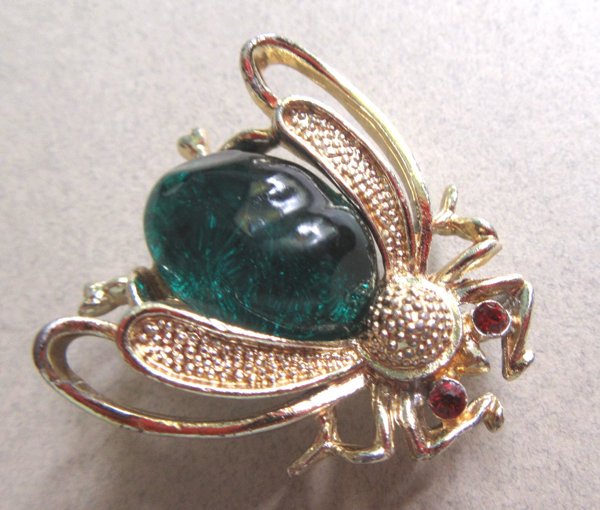 Vintage Lucite Bug Pin Bee Insect 